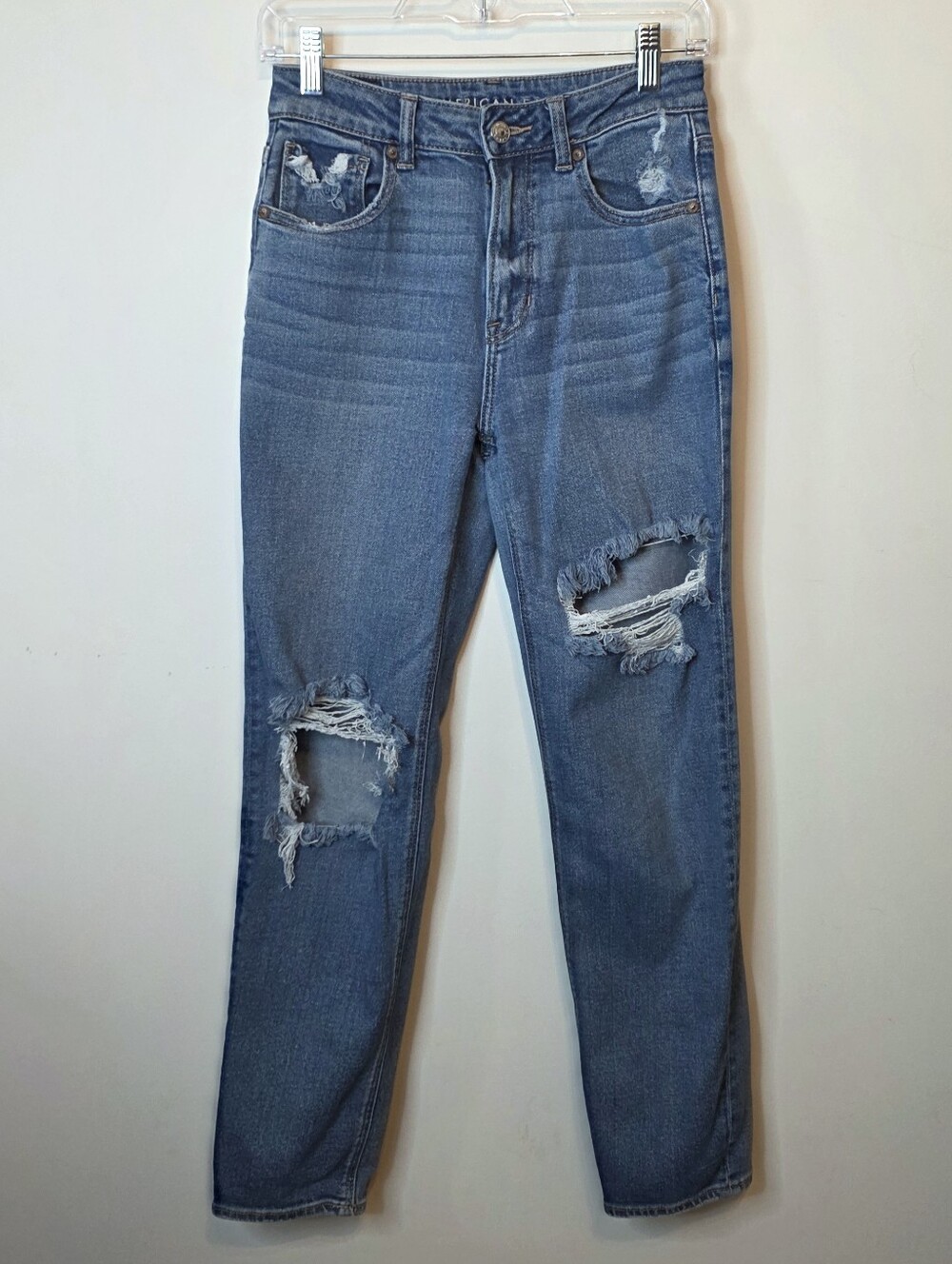 American Eagle Stretch Ripped Mom Straight Jeans Size 2 Long